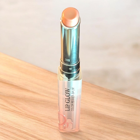 Dior | Addict Lip Glow Balm | 048 Amber Glow - Picture 1 of 4